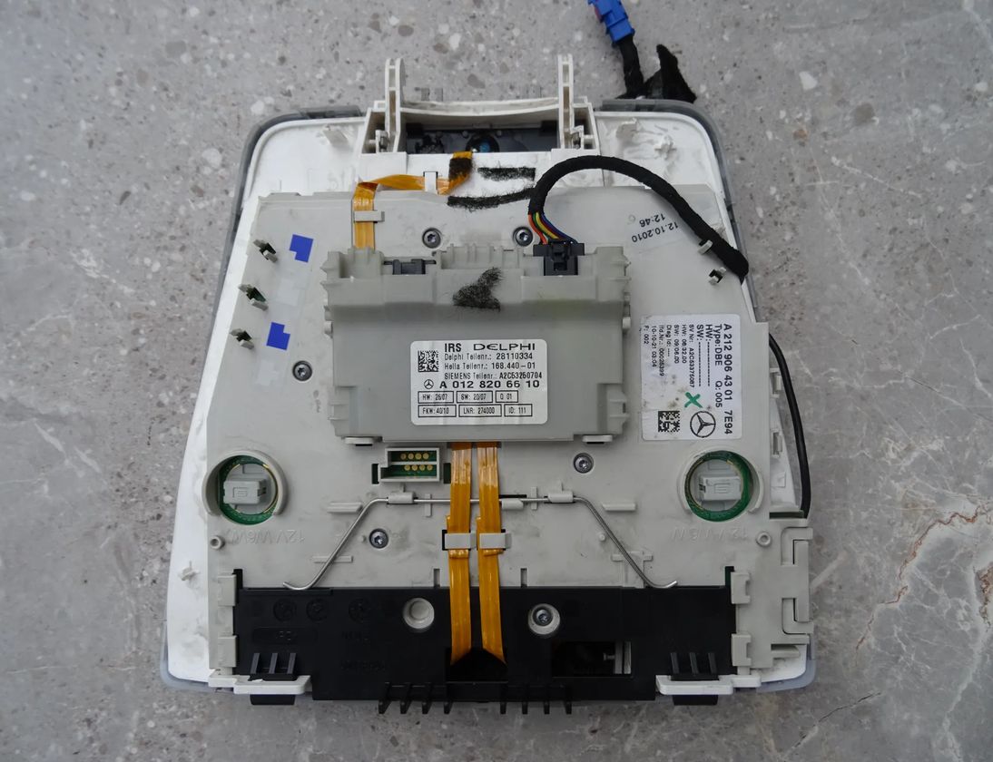 MERCEDES-BENZ E-Class W212/S212/C207/A207 (2009-2016) Освещение салона A2129064301,2129064301 28318384