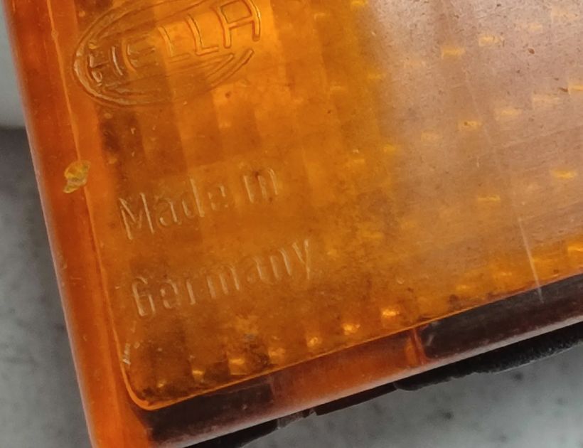 VOLKSWAGEN Passat B3 (1988-1993) Передний левый указатель поворота 42756R6,HELLA42756R6,357953049,133717 28328380