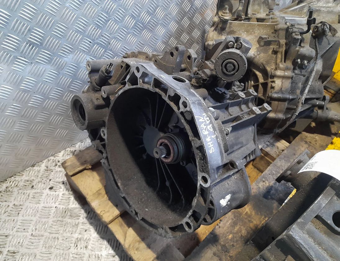 VOLKSWAGEN Sharan 1 generation (1995-2010) Коробка передач 957T7F096 29478254