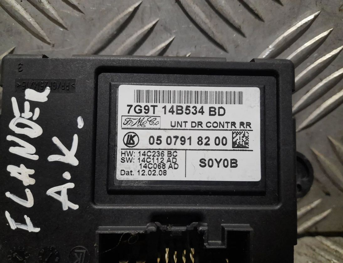 LAND ROVER Freelander 2 generation (2006-2015) Блок управления дверей левый задний 0507918200,7G9T14B534BD 29722235
