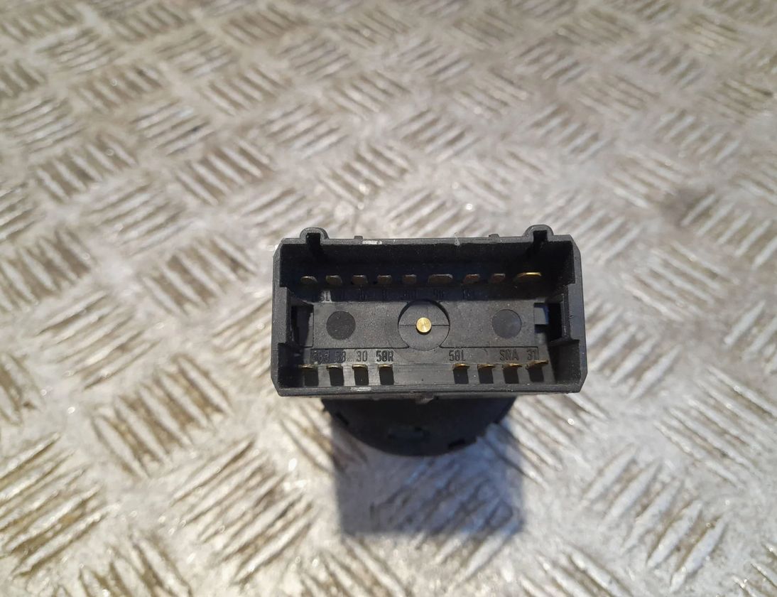 VOLKSWAGEN Passat B5 (1996-2005) Headlight Switch Control Unit 1C0941531 29728889