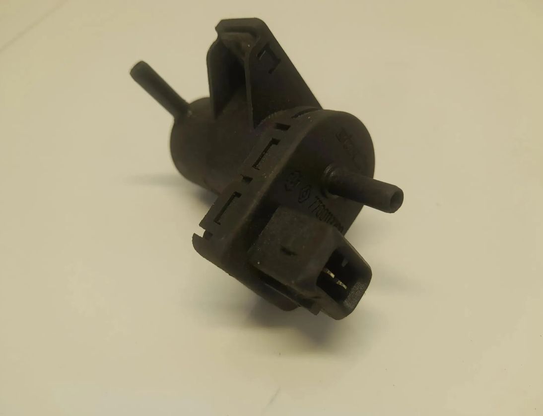 RENAULT Trafic 2 generation (2001-2015) Solenoid Valve 7700113709 29745280
