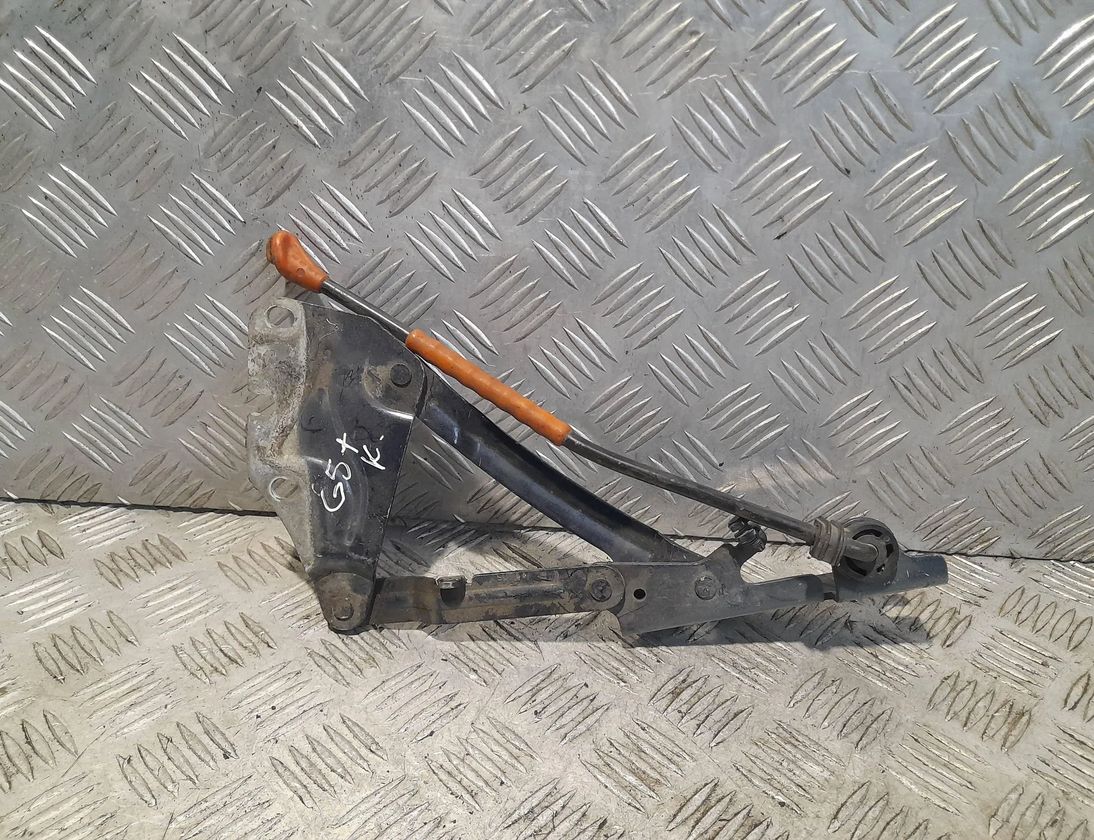 VOLKSWAGEN Golf Plus 1 generation (2004-2009) Петля капота передняя левая 5M0823301 29753555