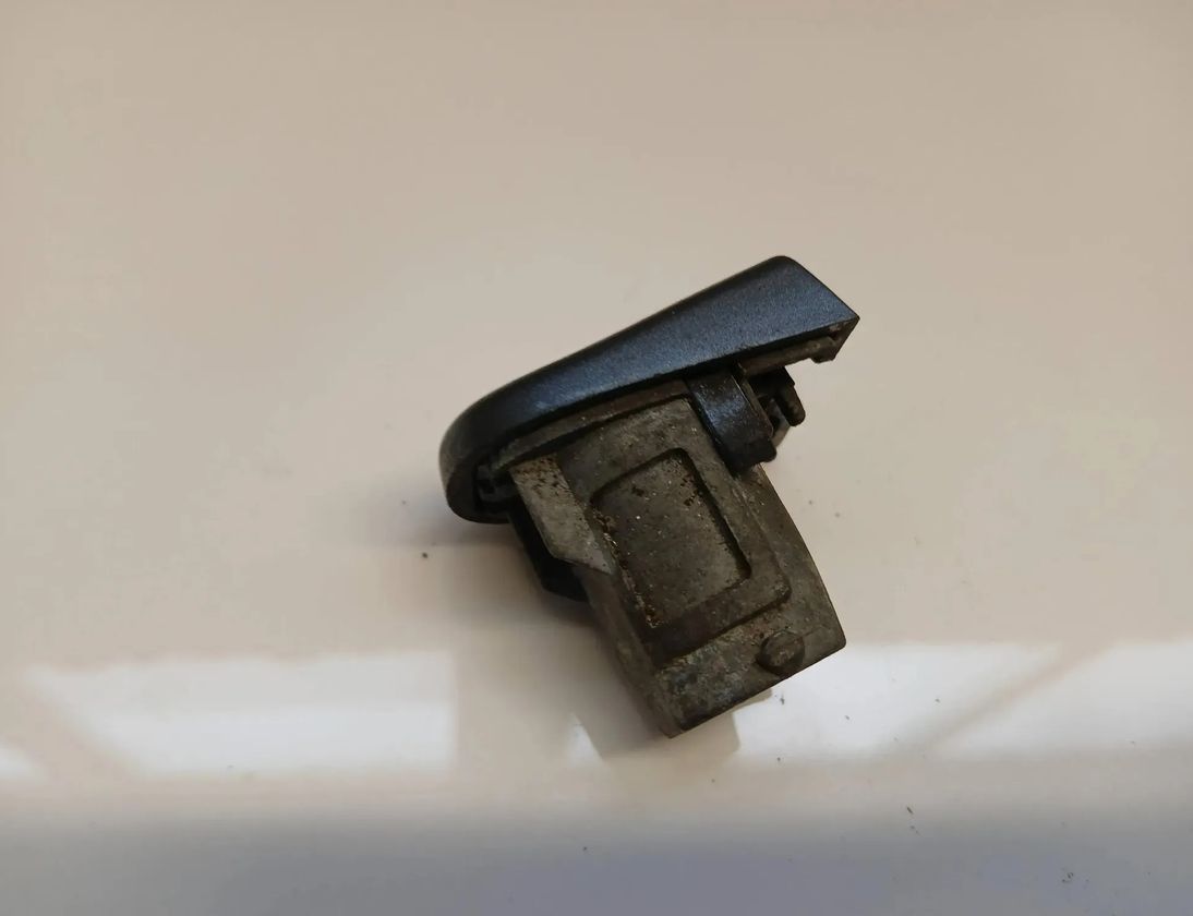 VOLKSWAGEN Passat B5 (1996-2005) Citas apdares detaļas 3b4839879 29755848