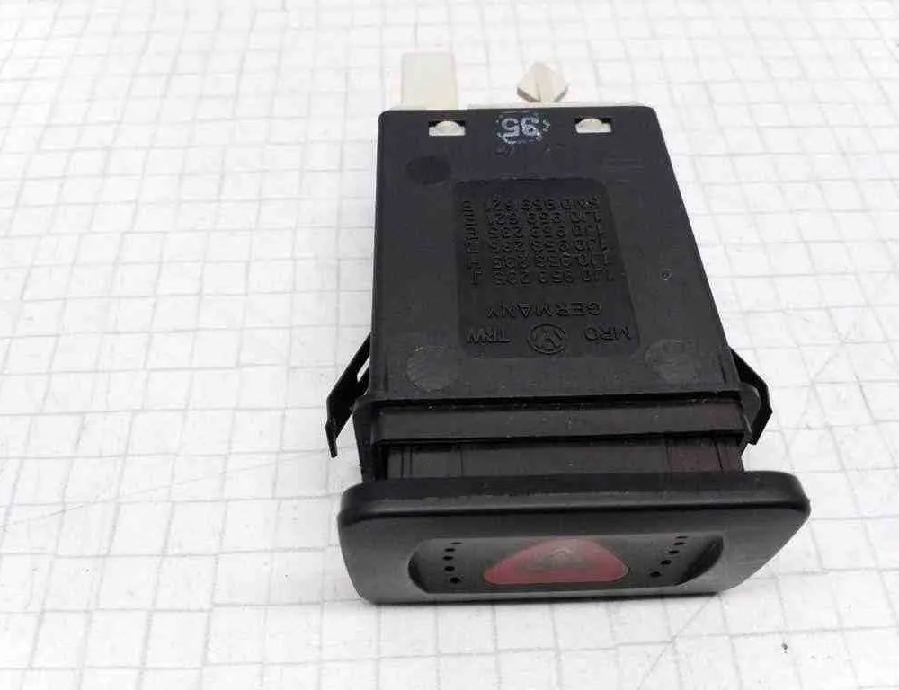 VOLKSWAGEN Golf 4 generation (1997-2006) Hazard button 1J0953235H,1J0953235J,1J0959621E 32499090