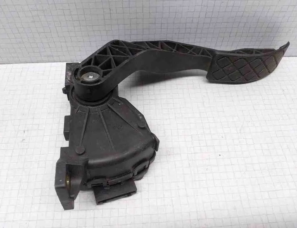 VOLKSWAGEN Golf 4 generation (1997-2006) Akseleratora / gāzes pedālis 6PV00777001,1J1721503H 32500676