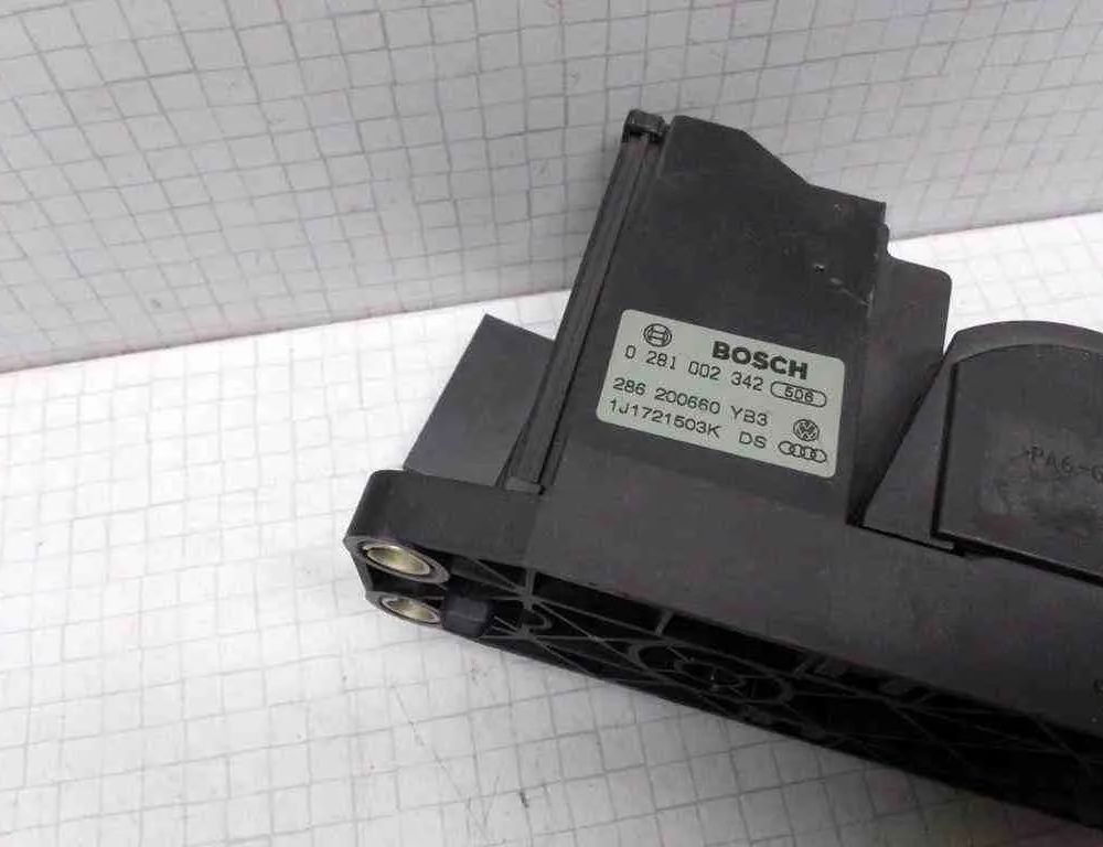 SKODA Octavia 1 generation (1996-2010) Throttle Pedal 0281002342,1J1721503K,286200660YB3 32500681