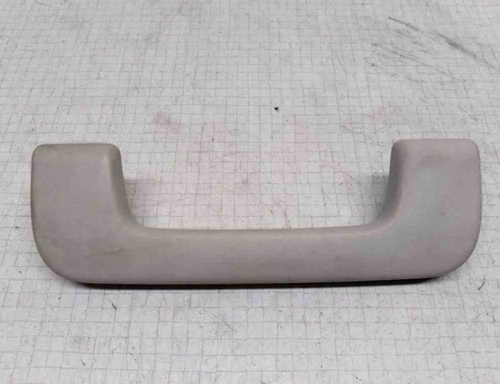 AUDI A6 C6/4F (2004-2011) Front Right Roof Handle 8P0857607C 32503166