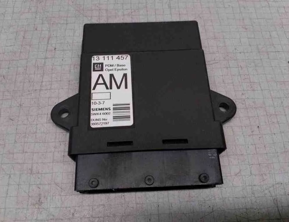 OPEL Vectra C (2002-2005) Centrālās atslēgas / bloķēšanas vadības bloks 32505465