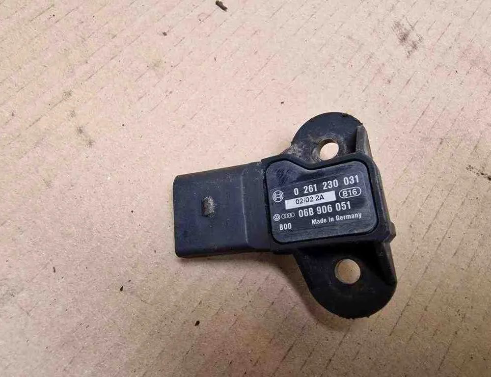 VOLKSWAGEN Golf 5 generation (2003-2009) MAP sensors 0261230031,06B906051 32509107