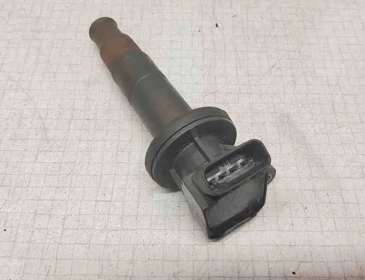 TOYOTA Avensis 2 generation (2002-2009) Провод высокого напряжения зажигания (провод свечи) 9008019019 32518501