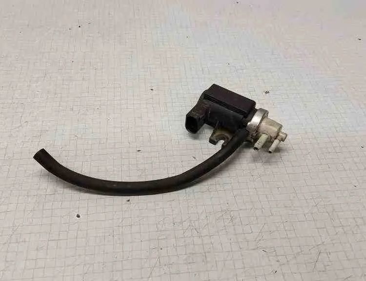 AUDI A4 B6/8E (2000-2005) Соленоидный клапан 1J0906627B 32529691