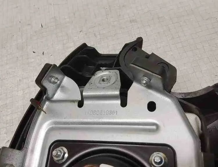 CHRYSLER Voyager 4 generation (2001-2007) Подушка безопасности руля 1K060418301 32529883