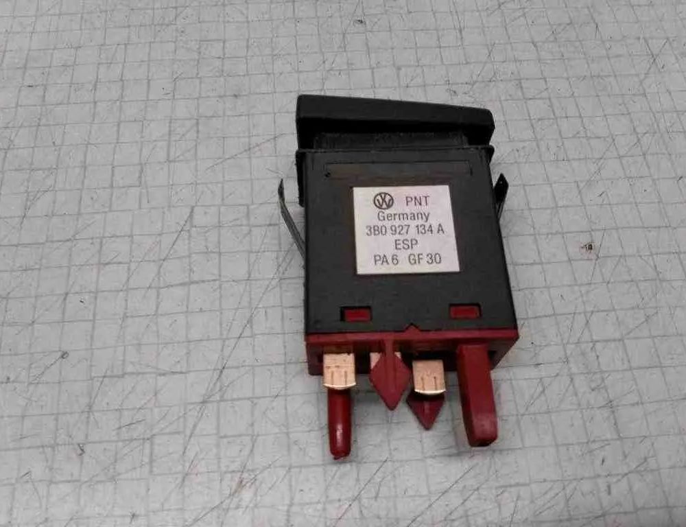 VOLKSWAGEN Passat B5 (1996-2005) Блок управления тормозной системы 3B0927134A 32532791
