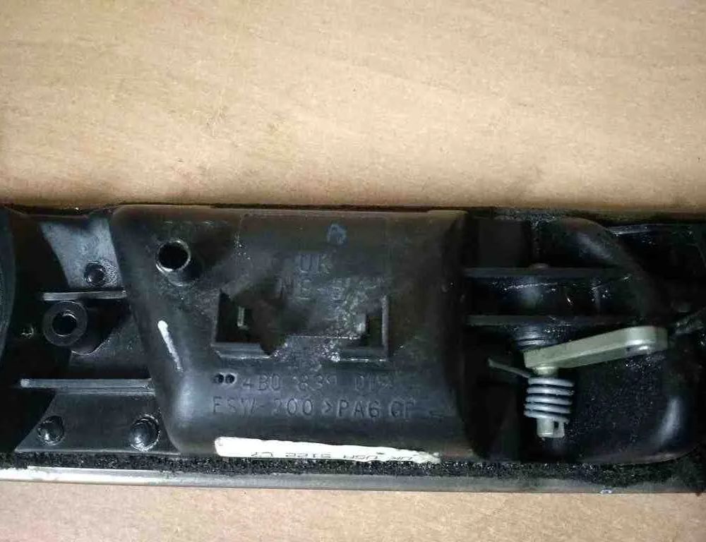 AUDI A6 C6/4F (2004-2011) Left Rear Internal Opening Handle 4B0839019 32541204