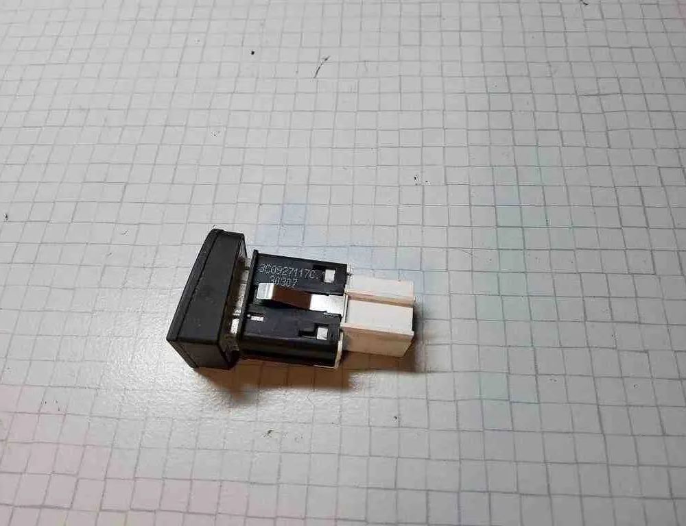 VOLKSWAGEN Passat B7 (2010-2015) Bremžu sistēmas vadības bloks 3C0927117C 32545008