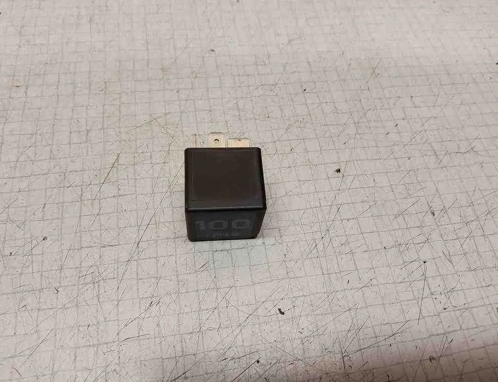 VOLKSWAGEN Transporter T5 (2003-2015) Реле 7M0951253A 32545784