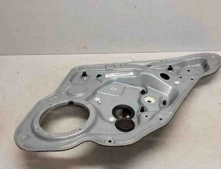 SEAT Leon 2 generation (2005-2012) Стеклоподъемник задней правой двери 1J0827417,1M0839756H,116080B,113892,R114006,49051M2840566 32554644