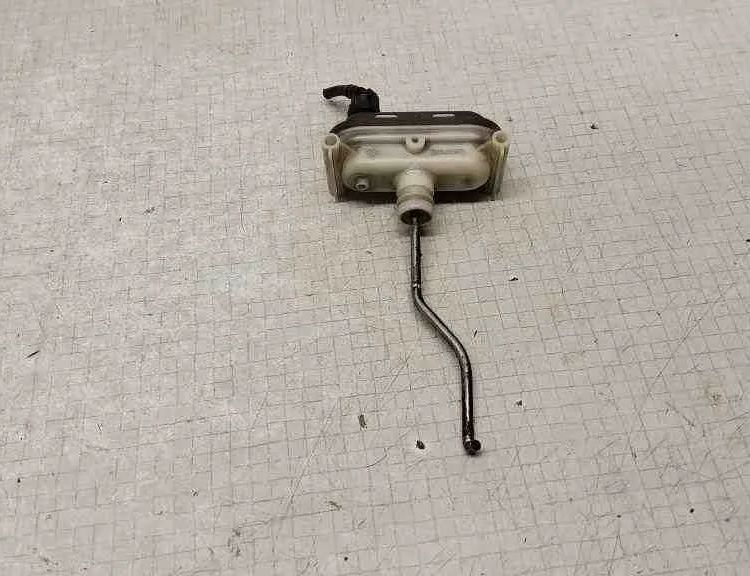 VOLKSWAGEN Passat B7 (2010-2015) Vacuum Valve 3A9862159A 32556089