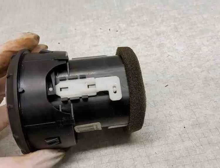 ROVER 25 1 generation (1999-2005) Center console air vents 22832000,000310,000290,000280 32558946