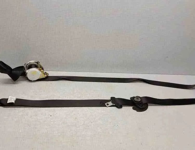 BMW X3 E83 (2003-2010) Rear Right Seatbelt 33033480E,33017492,I000045,05B153CB0445H,GB141662003,33048192,33026555,S2340071210K,33032951,33028136 32559400