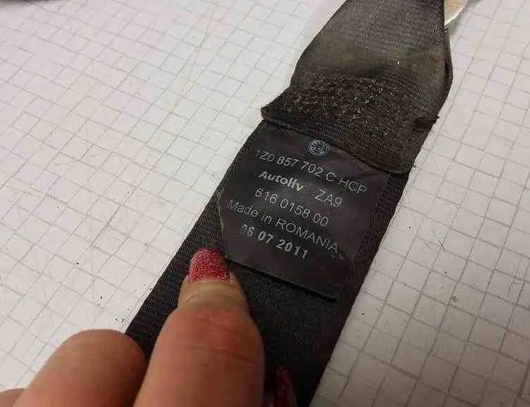 SKODA Octavia 2 generation (2004-2013) Ремень безопасности передний правый 1Z0857702C,193857737A,616015800,602035600,6009173,8A0857732,E1040990,560212255B,008R000 32560055