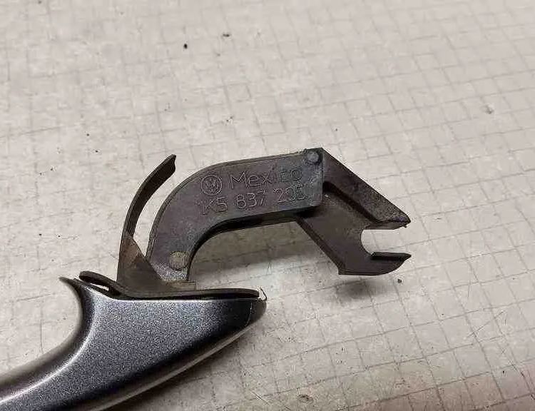 VOLKSWAGEN Golf 5 generation (2003-2009) Left Side Sliding Door Exterior Handle 1K5837205 32561875