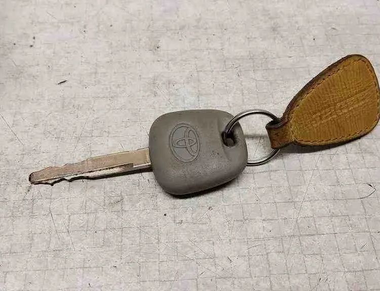 TOYOTA Verso 1 generation (2009-2015) Ignition Lock H34S10A9392,626734000,29653453,2008DJ826,897830F010 32562087