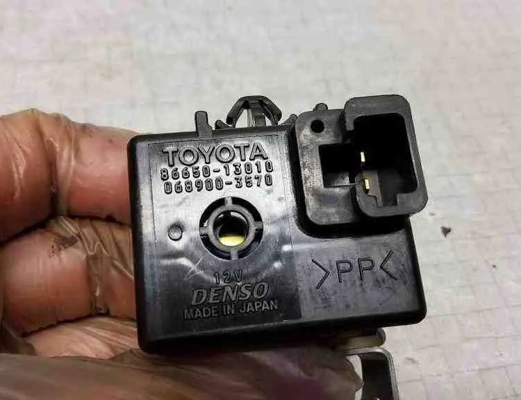 TOYOTA Avensis 2 generation (2002-2009) Реле 8665013010,0689003570 32564562