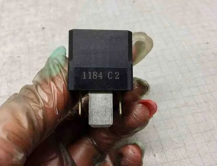 VOLKSWAGEN Transporter T5 (2003-2015) Relays 7M0951253A,1184C2 32566280