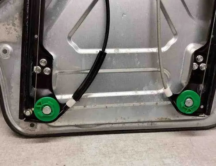 VOLKSWAGEN Transporter T5 (2003-2015) Other Interior Parts 1J0827417 32568067