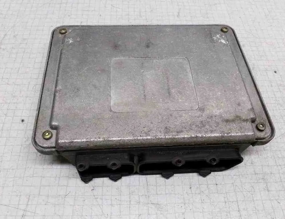 VOLKSWAGEN Golf 5 generation (2003-2009) Engine Control Unit ECU 6160039411,036906014AB 32622018