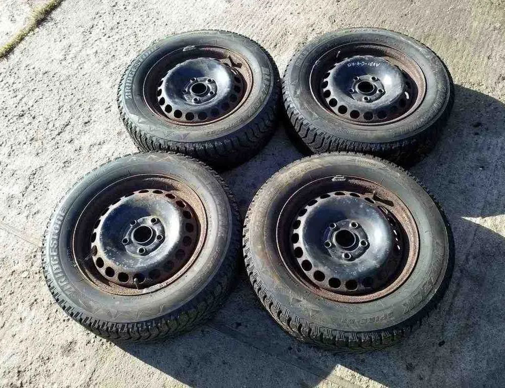 AUDI A6 C6/4F (2004-2011) Riepa 19565R15,8D0601027,BRIDGESTONE 32628377