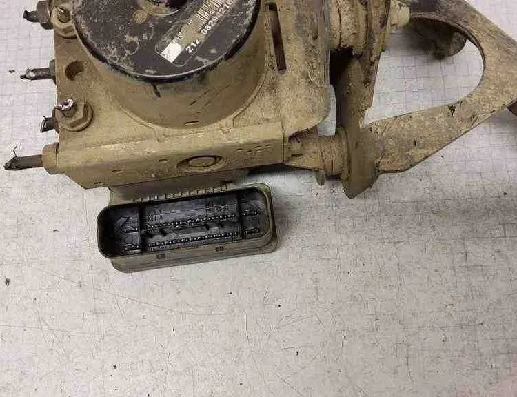 VOLKSWAGEN Caddy 3 generation (2004-2015) ABS Pump 1K0907379AF,10097003213 32630038