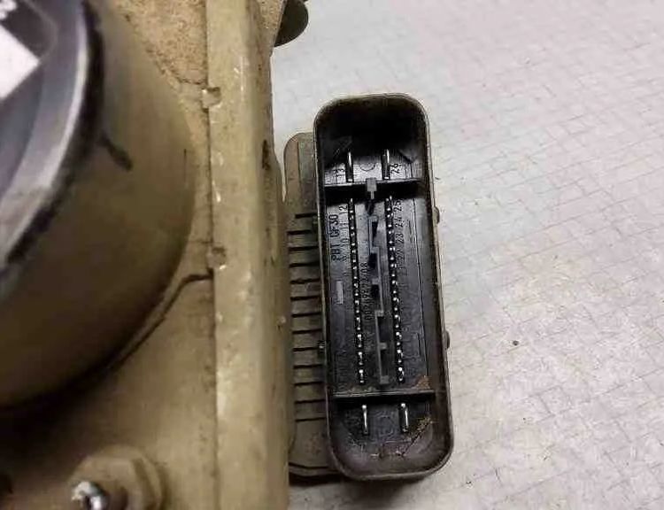 VOLKSWAGEN Caddy 3 generation (2004-2015) ABS Pump 1K0907379AF,10097003213 32630038