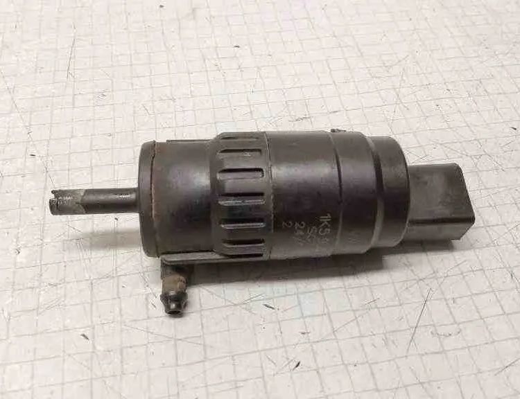 VOLKSWAGEN Transporter T5 (2003-2015) Washer Tank Motor 1K5955651 32630115