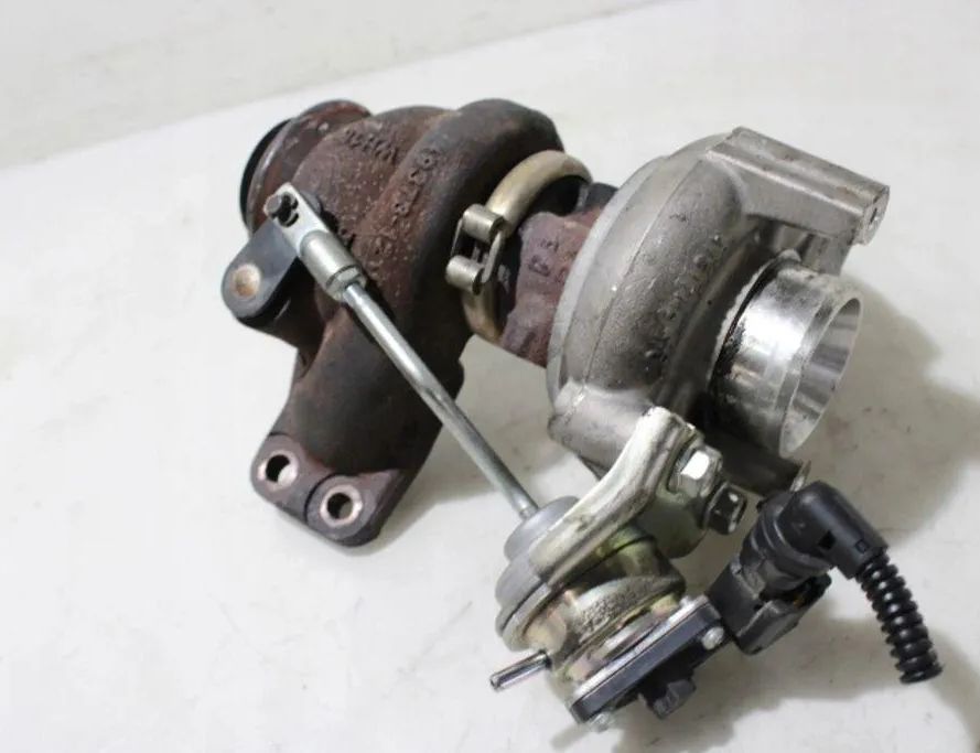 PEUGEOT 308 T9 (2013-2021) Turbīna 32880988