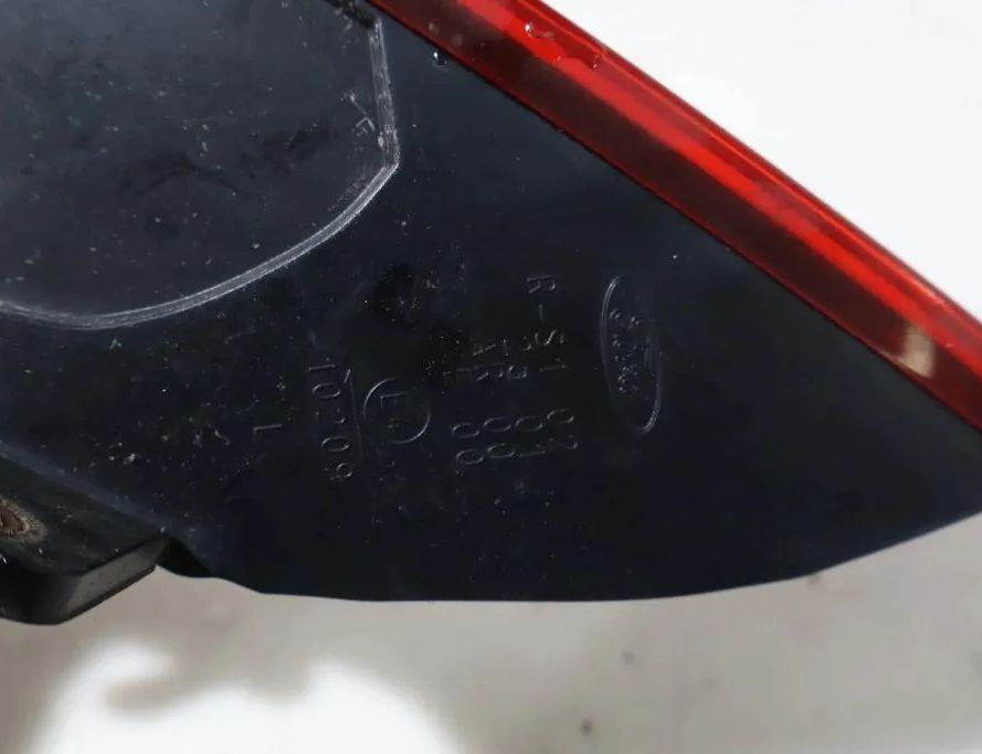 FORD USA Focus 2 generation (2004-2011) Aizmugurējais kreisais lukturis 32883754