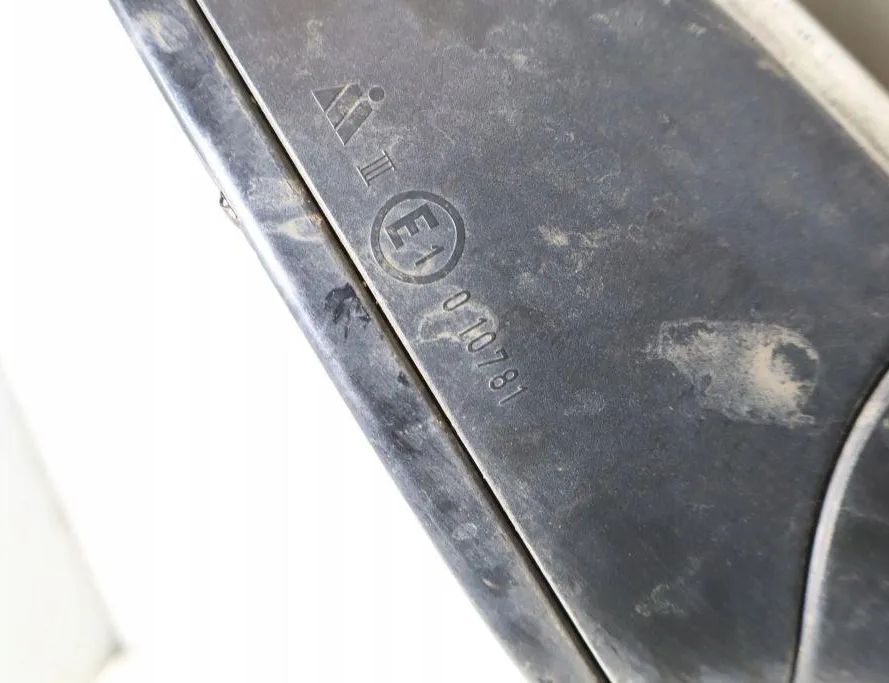 VOLKSWAGEN Golf 8 generation (2019-2023) Right Side Wing Mirror 32887461