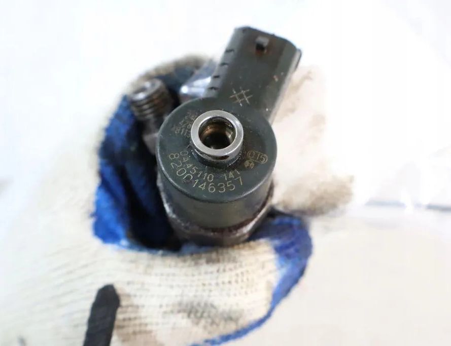 RENAULT Master 3 generation (2010-2023) Fuel Injector 0445110141 32894701