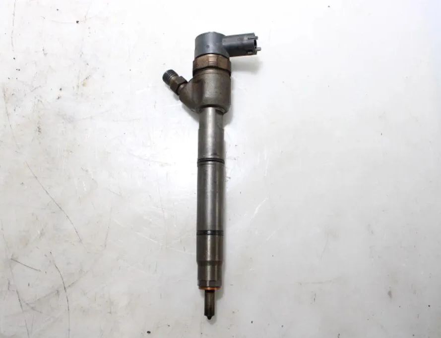 KIA Cee'd 1 generation (2007-2012) Fuel Injector 0445110256 32896217