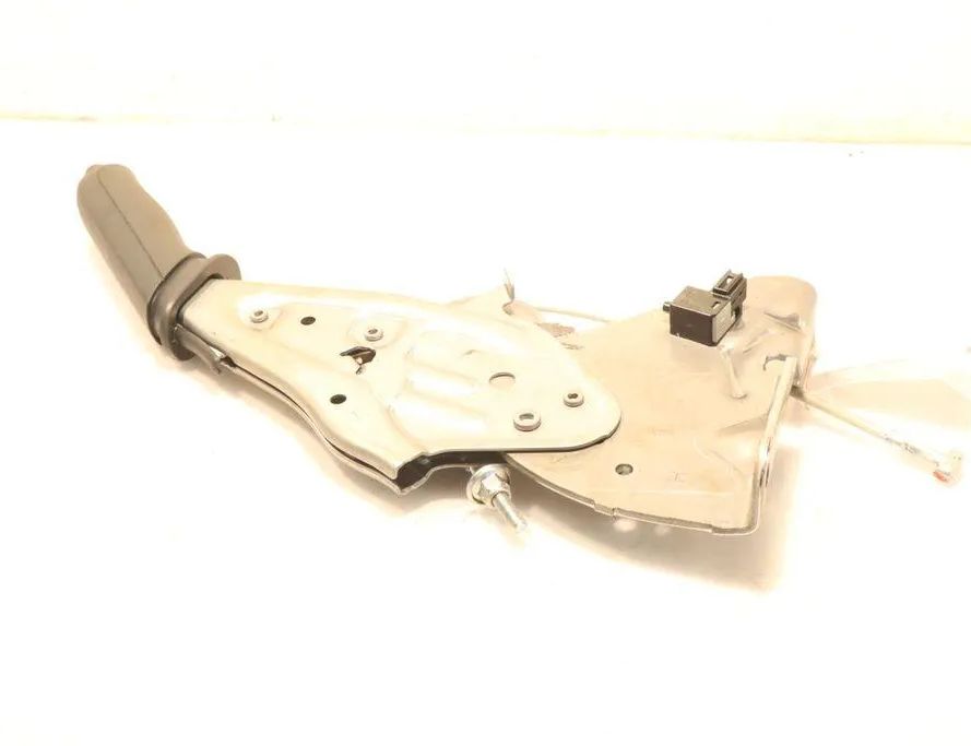 TOYOTA Yaris 4 generation (2020-2023) Rokas bremzes rokturis 32910082