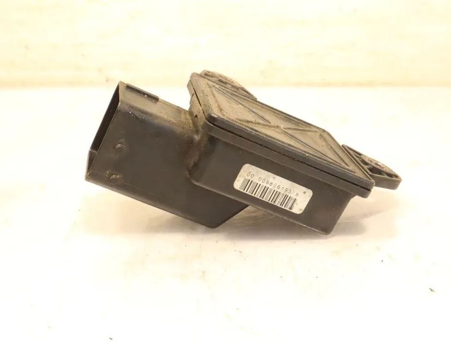 PEUGEOT 308 T9 (2013-2021) Блок управления Комфорт 32910246