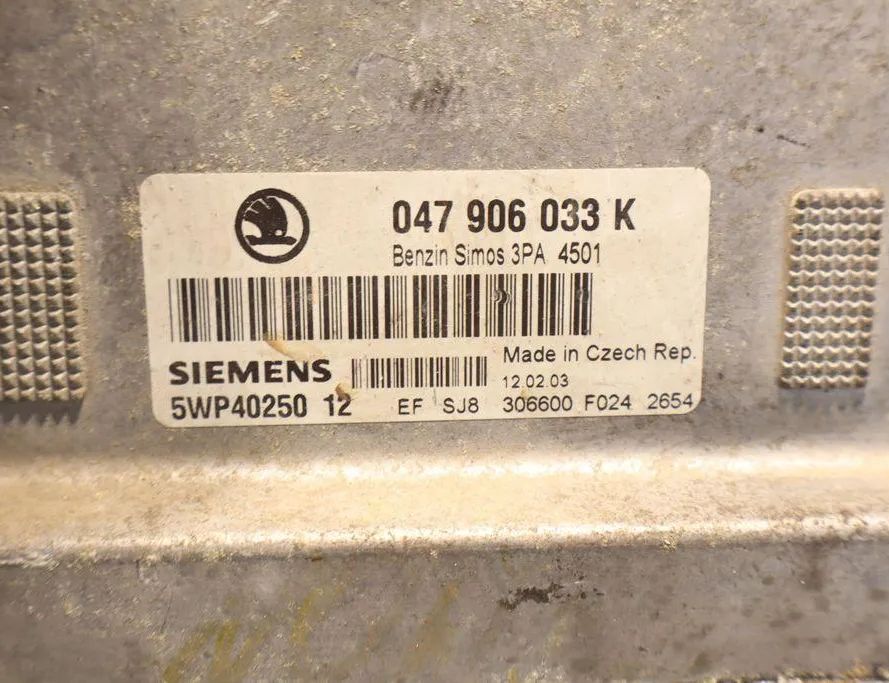 SKODA Fabia 1 generation  (2004-2007) Engine Control Unit ECU 5WP40250 32911219