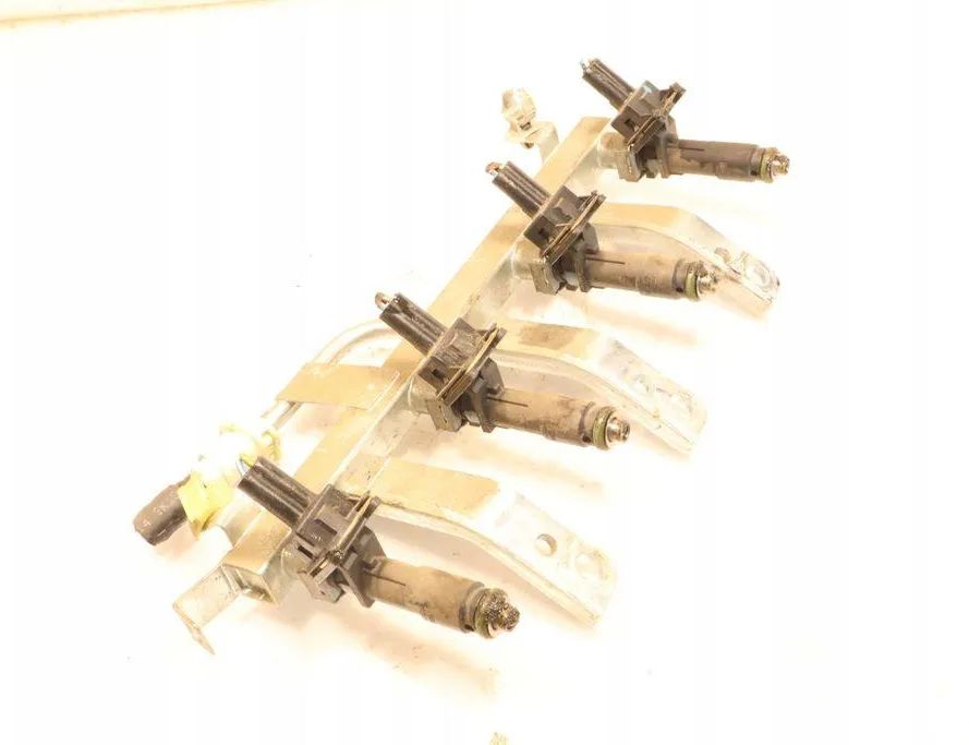 CHEVROLET Spark 3 generation (2010-2023) Fuel Rail 25186566 32914206