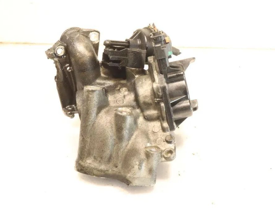 PEUGEOT 508 1 generation (2010-2020) EGR Valve 32914901