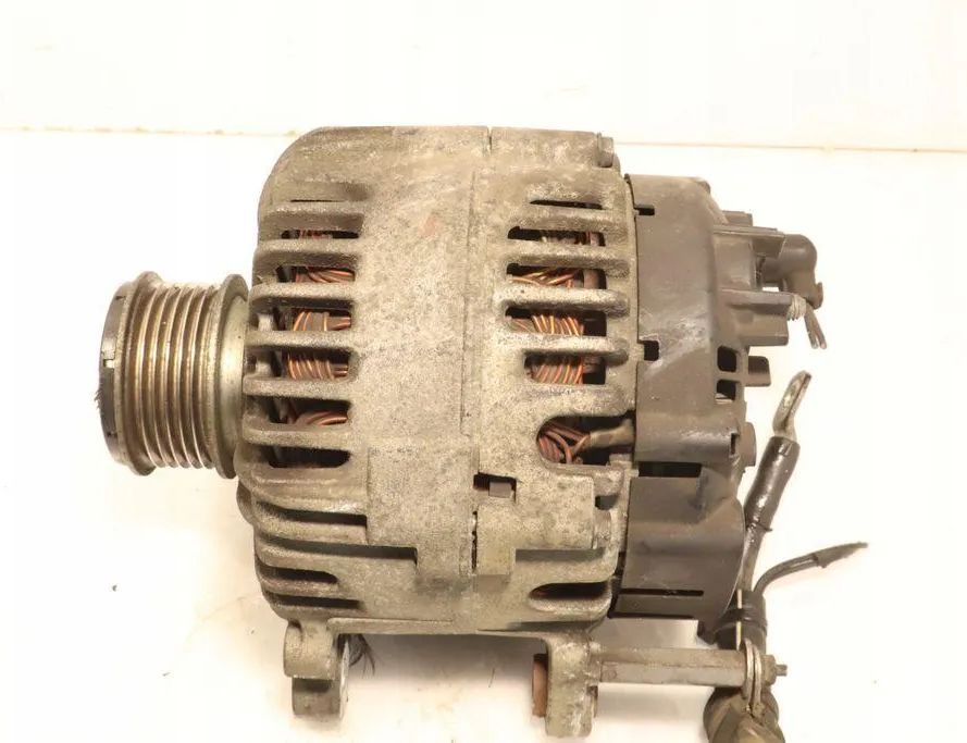 VOLKSWAGEN Golf 8 generation (2019-2023) Alternator 06F903023C 32916640