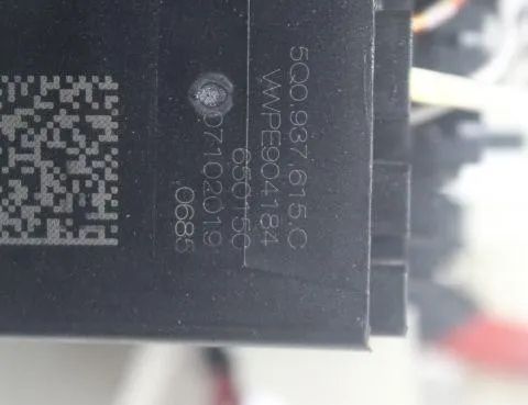 SKODA Octavia 1 generation (1996-2010) Fuse Box 32924732