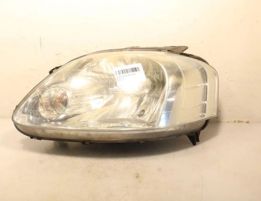 VOLKSWAGEN Fox 2 generation (2003-2009) Фара передняя левая 32941339