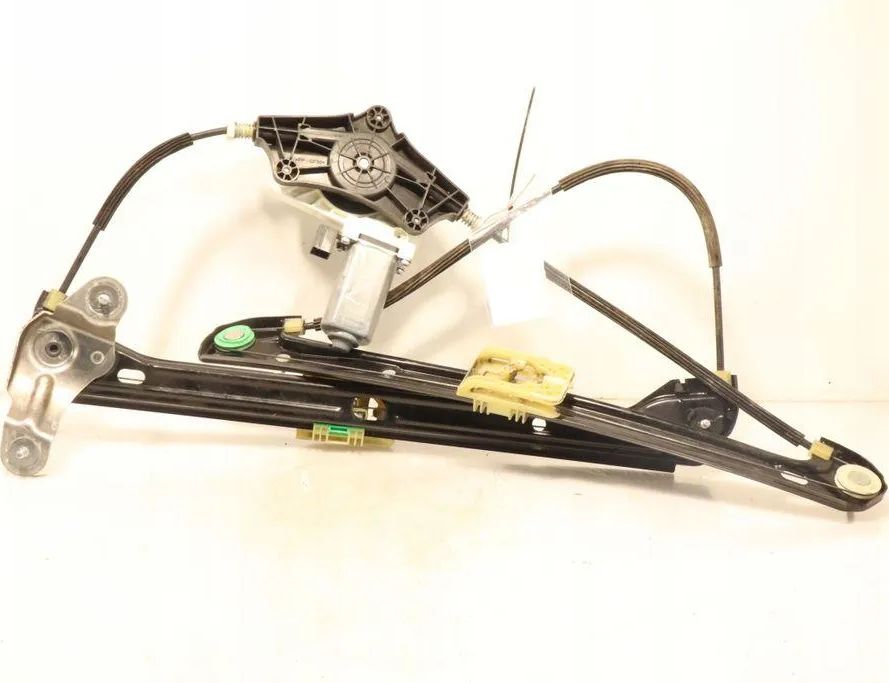 VOLKSWAGEN Variant VII TDI (2014-2024) Стеклоподъемник задней правой двери 32943835